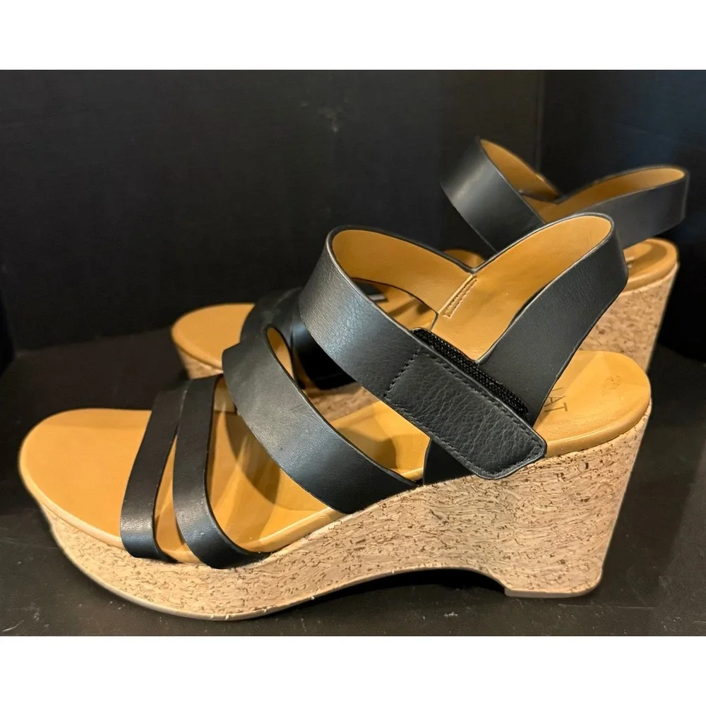 Naturalizer 6.5 M Cynthia Wedge Sandals Black Leather Cork Platform Straps NEW